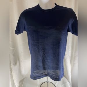 Uniqlo airisim navy short sleeve shirt